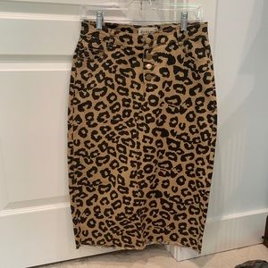 Denim by Ellison leopard print skirt L